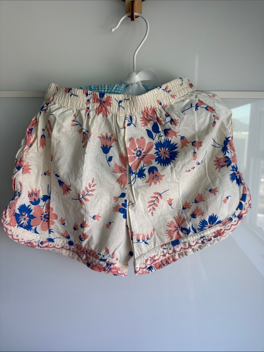 Bonjour diary Floral Two-Piece Set in Cream with Pink & Blue Flowers size8y - Picture 5 of 7